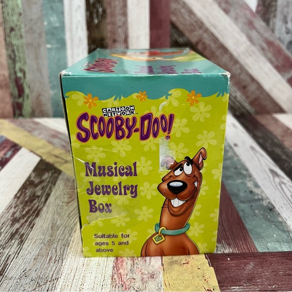 Scooby-Do Vintage (2002) Musical Jewelry Box NIB Collectible Purple White - Picture 9 of 11